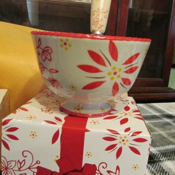 H158-NIB Temptations Red & White Floral Dip Bowl and Spreader - Picture 2 of 4